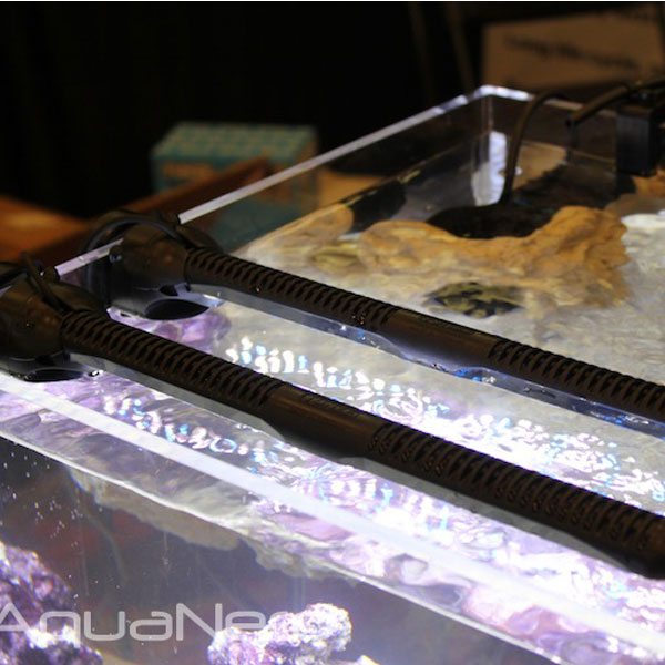 نور ال ای دی ضد آب تخصصی آب شور 8850 تونز TUNZE LED full spectrum 8850